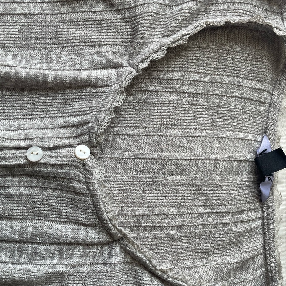 Gray Ribbed Button-Up Cardigan - Picture 4 of 4